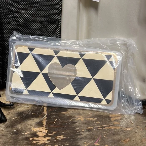 Emma & Chloe LOVE Portable Diaper Changing Station NWT - Picture 5 of 14